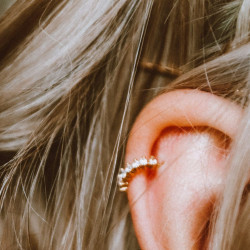 Helix Piercing: Çeşitleri, İyileşme Süresi ve Bakım
