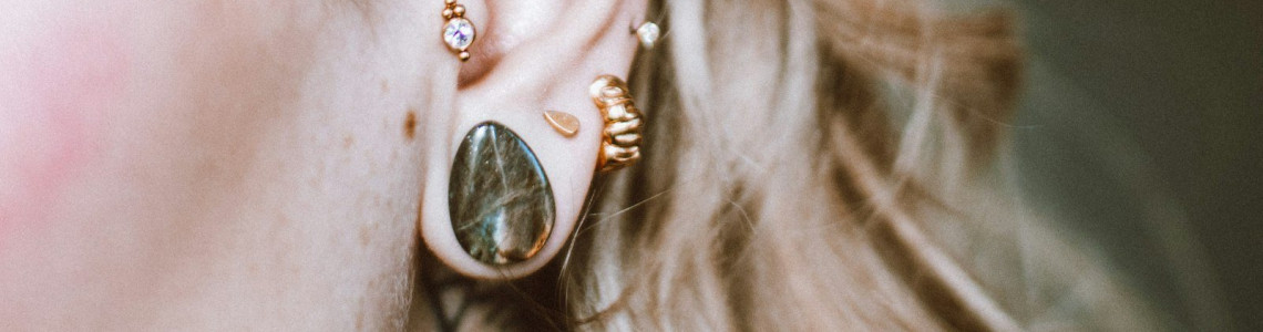 Kulak Piercing Çeşitleri: Helix, Tragus, Conch, Daith ve Fazlası