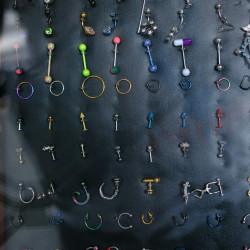 Piercing Tabanca mı İğne mi? Steril İğnenin Farkı