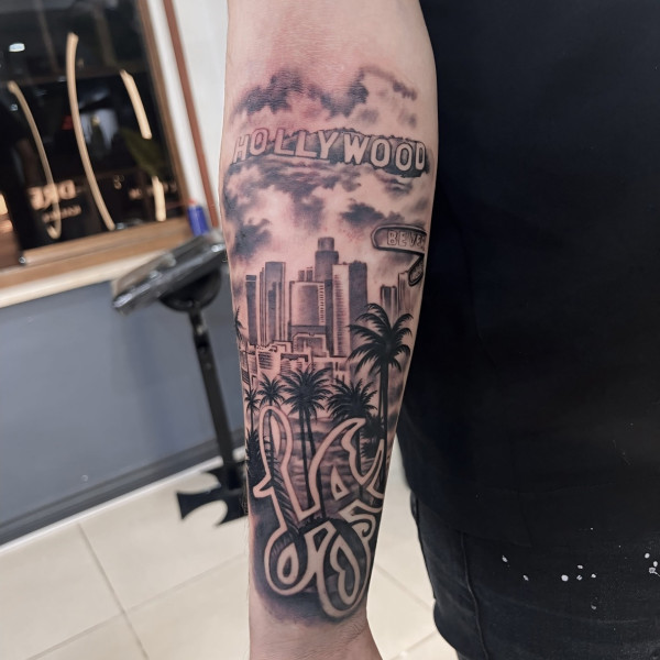 Los Angeles Şehir Kol Dövmesi