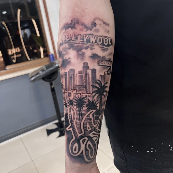 Los Angeles Şehir Kol Dövmesi